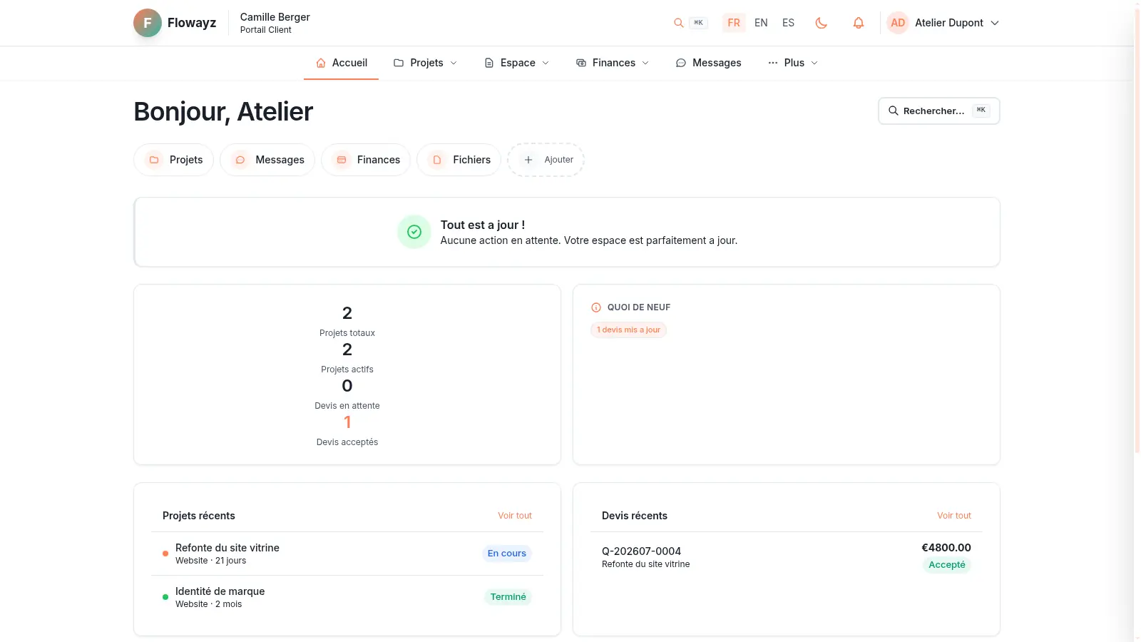Le portail client vu par le client : avancement du projet, livrables téléchargeables et factures.
